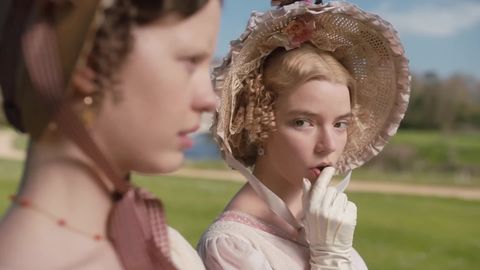 The latest film adaptation of "Emma" also remains true to the privileged idyll - spiced up with a few feminist sentences.